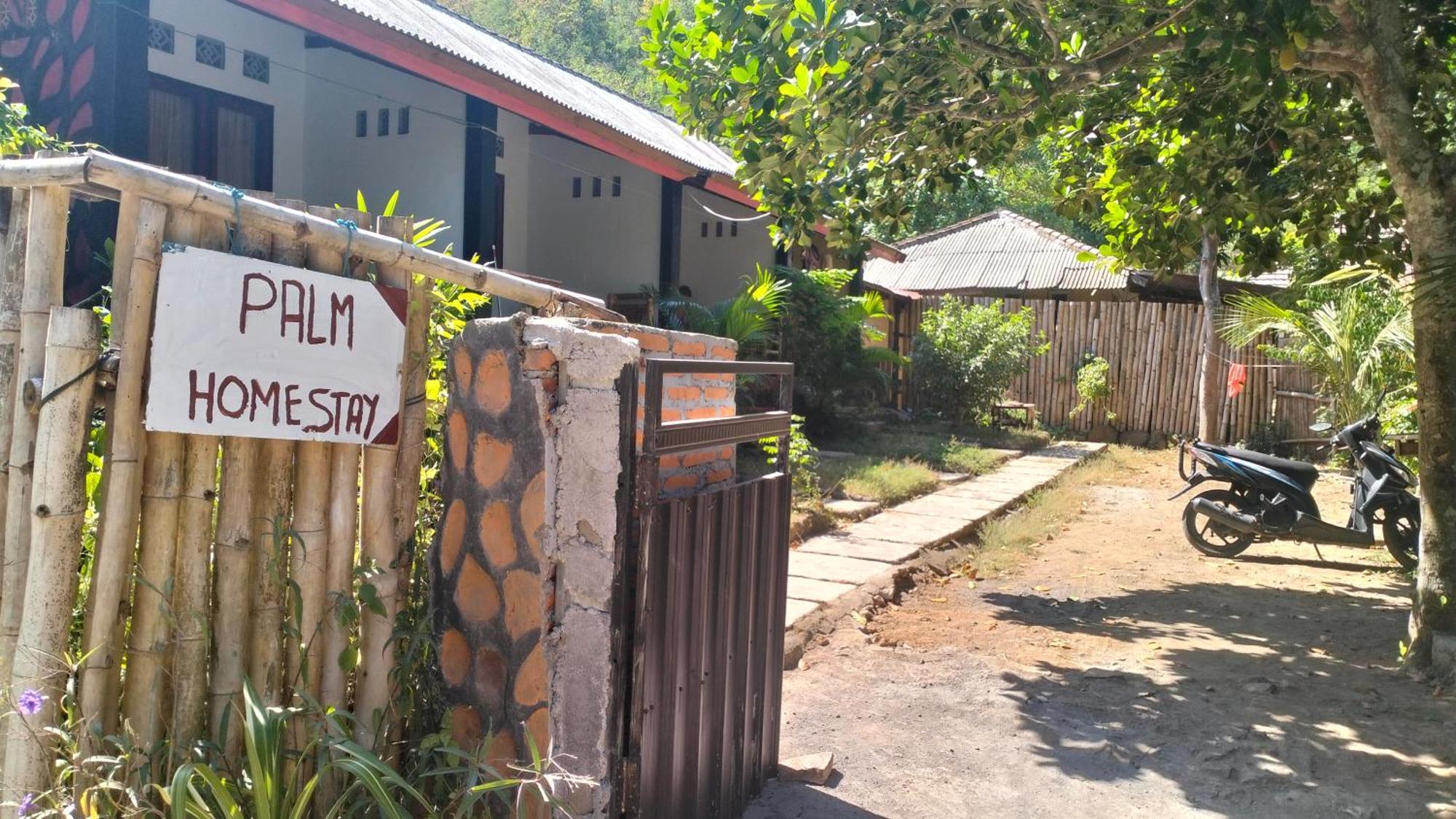 Palm Homestay Kuta Kuta  Exterior photo
